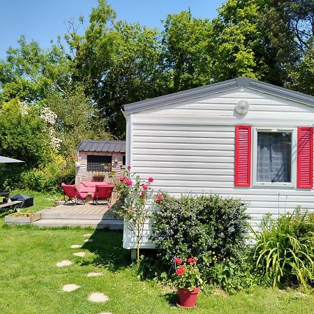 Mobil-Home Coin De Paradis En Cote D'Opale Sur Terrain Prive Et Sa Caravane Hermelinghen Εξωτερικό φωτογραφία