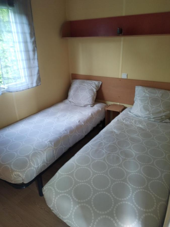 Mobil-Home Coin De Paradis En Cote D'Opale Sur Terrain Prive Et Sa Caravane Hermelinghen Εξωτερικό φωτογραφία